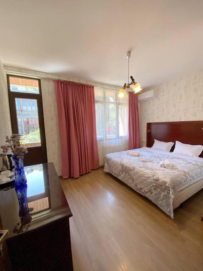 Tbilisi Central Hotel Extérieur photo